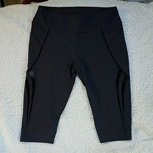 Crop Capri pants